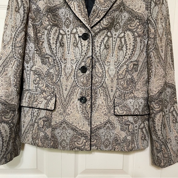 Evan Picone Women's Paisley Blazer - Black and Gray - Picture 3 of 7